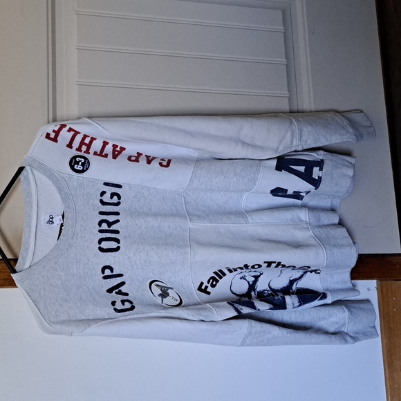 The GAP Logo Remix Pullover Sweatshirt in French Terry Heather Sz L - Picture 3 of 3